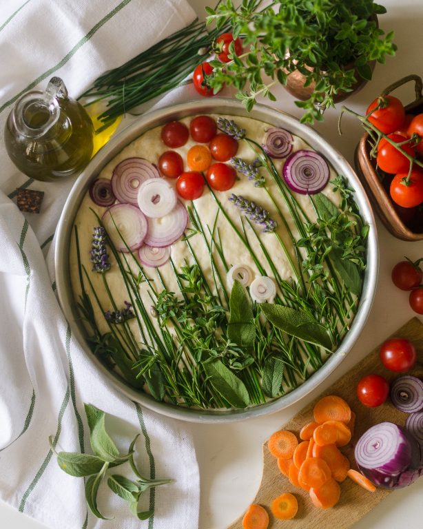 FOCACCIA COME UN CAMPO DI FIORI