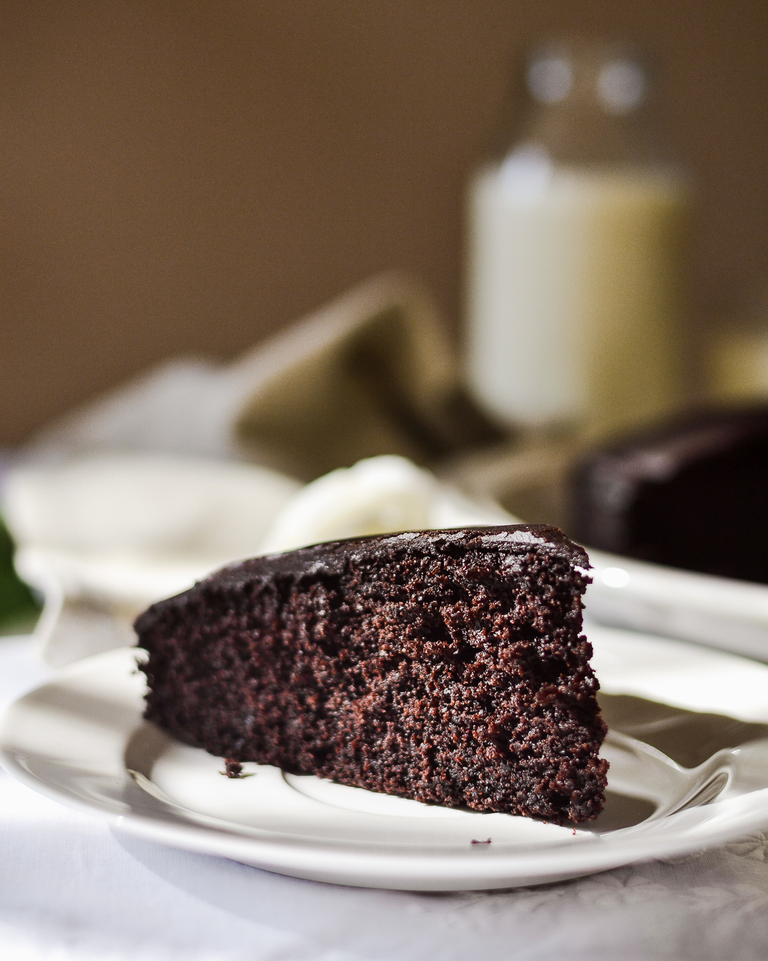 TORTA NERA AL CACAO (SENZA BURRO E SENZA UOVA)